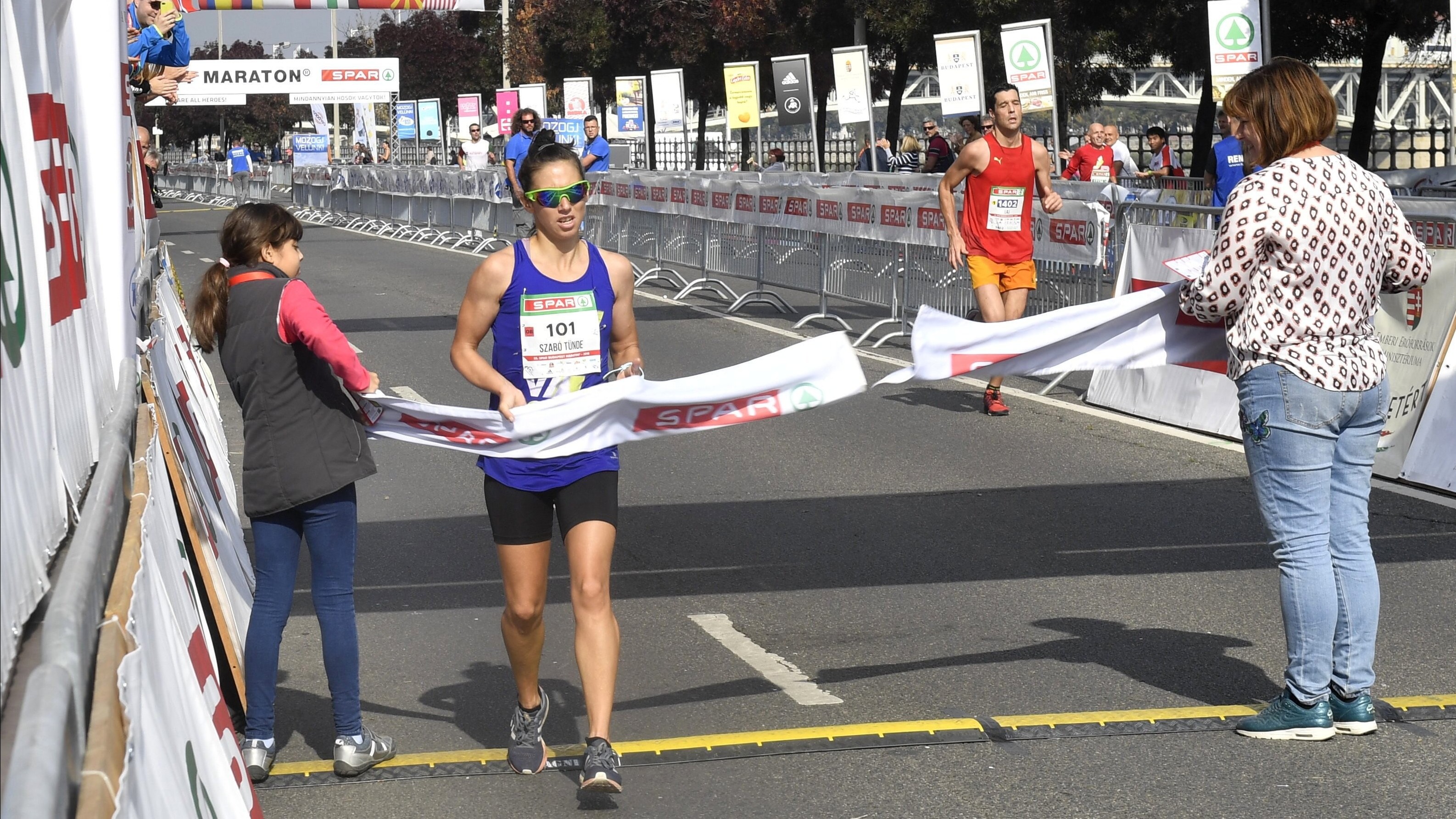 Budapest Maraton - Csere Gáspár és Szabó Tünde a bajnok
