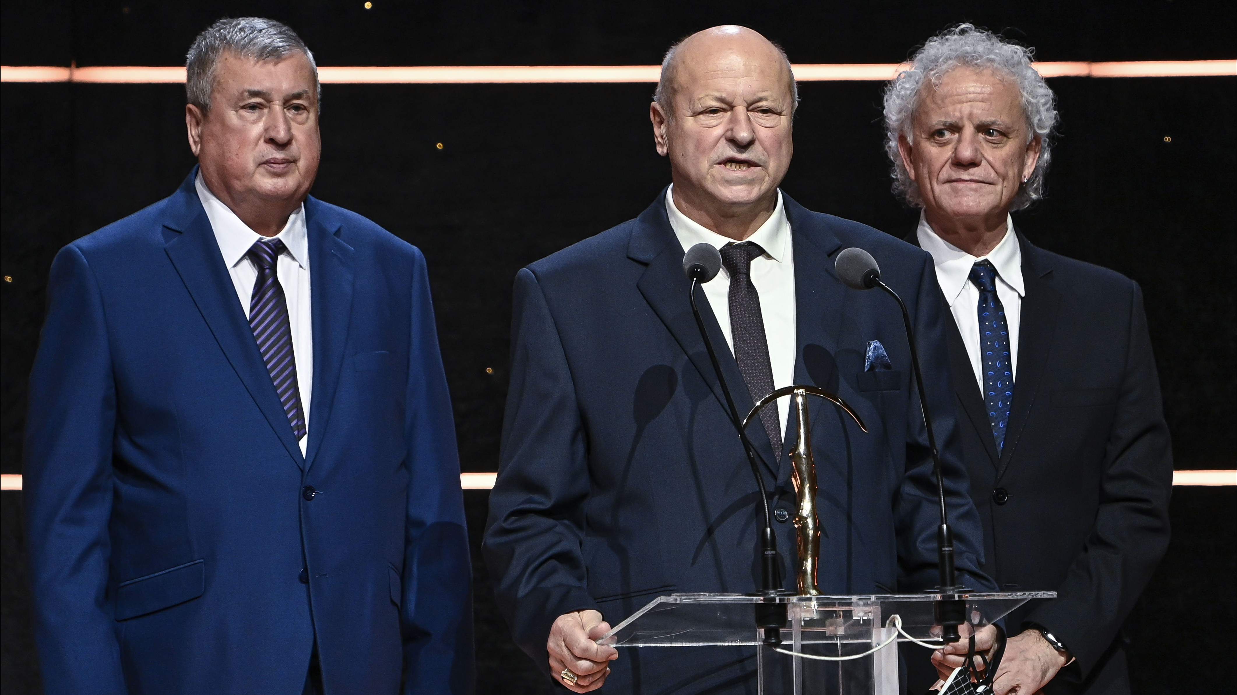 A Jónyer, Klampár, Gergely trió vehette át a Prima Primissima díjat